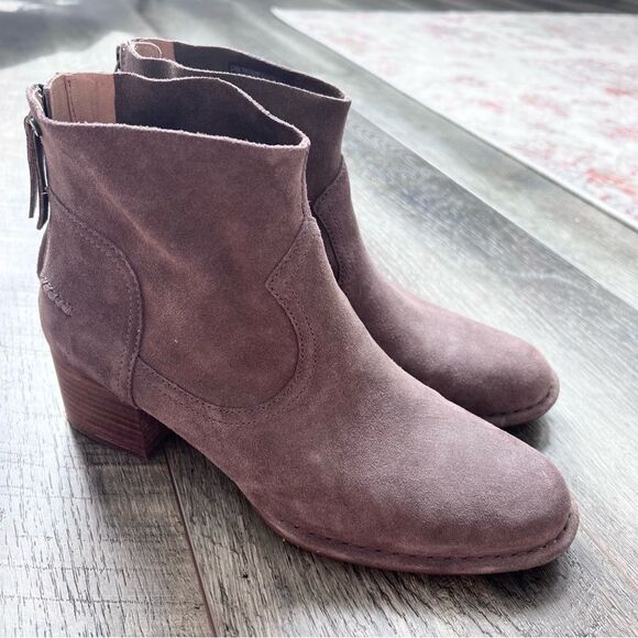 UGG Bandara Suede Ankle Boot Taupe Size 9 Zipper Leather Heel Boots - Picture 3 of 13